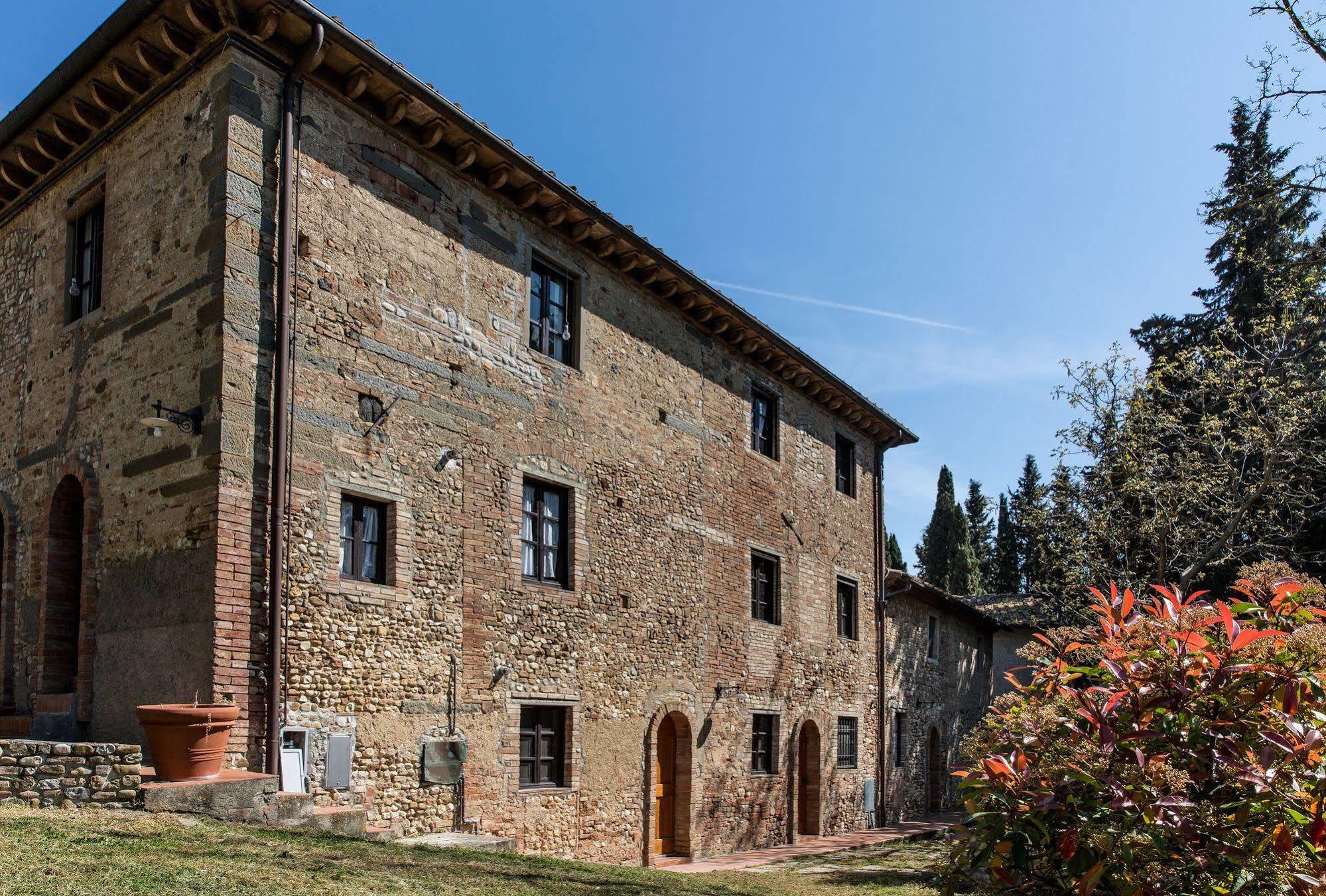 Апартаменты Castello Di Fezzana Монтеспертоли Экстерьер фото